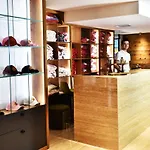 Dosso Dossi & Downtown מלון 5*