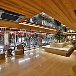 Dosso Dossi & Downtown מלון 5*