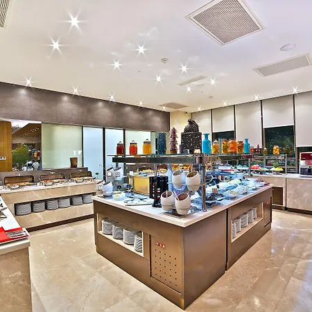 Hotel Dosso Dossi & Downtown