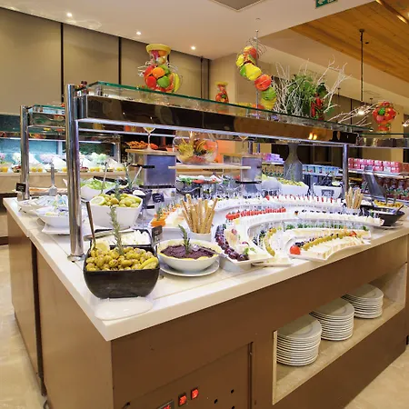 Dosso Dossi & Downtown Hotel