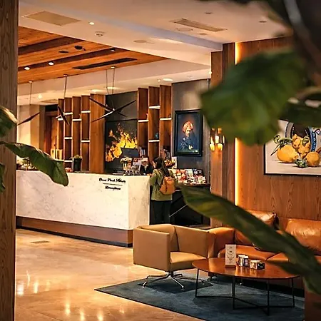 Dosso Dossi & Downtown מלון 5*