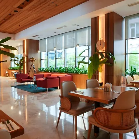 Hotel Dosso Dossi & Downtown
