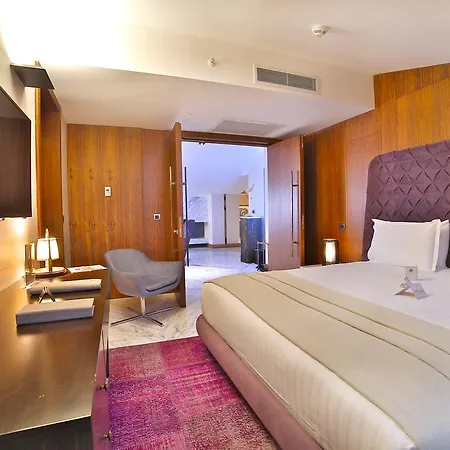 Hotel Dosso Dossi & Downtown