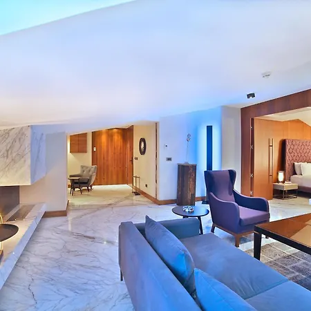 Hotel Dosso Dossi & Downtown