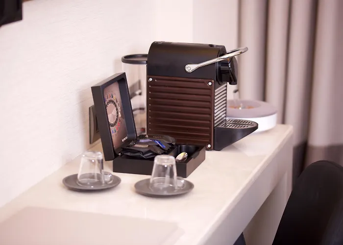 Dosso Dossi & Downtown Отель