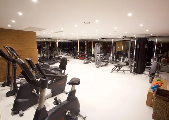 Dosso Dossi & Downtown מלון 5*