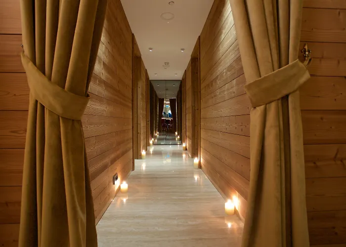 Dosso Dossi & Downtown מלון