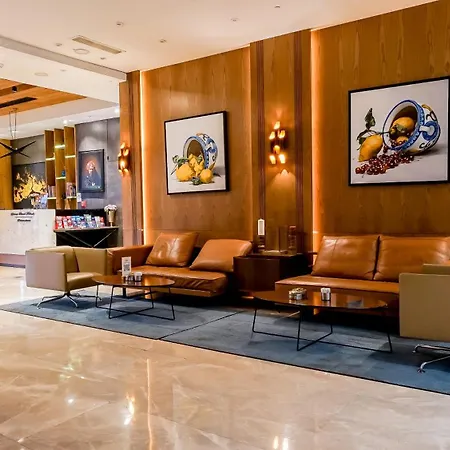 Dosso Dossi & Downtown