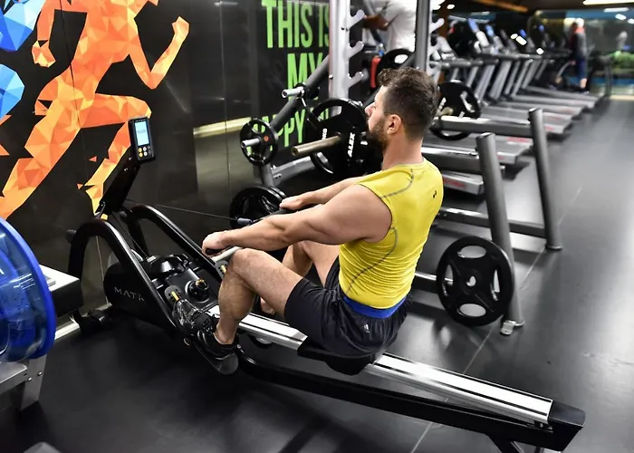 Отель Dosso Dossi & Downtown 5*