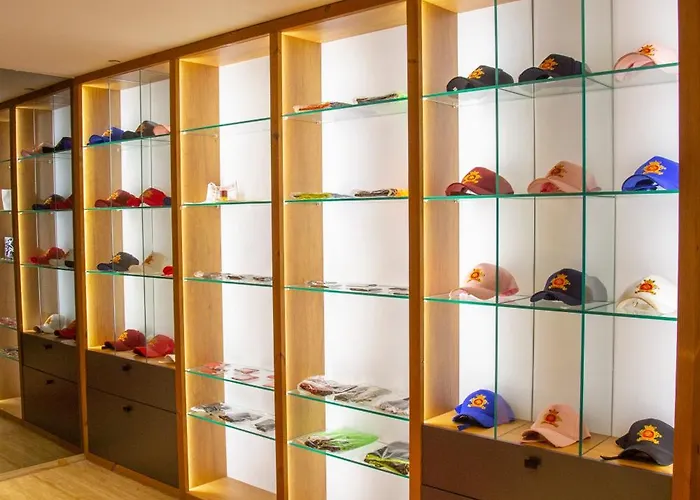 Dosso Dossi & Downtown Отель 5*