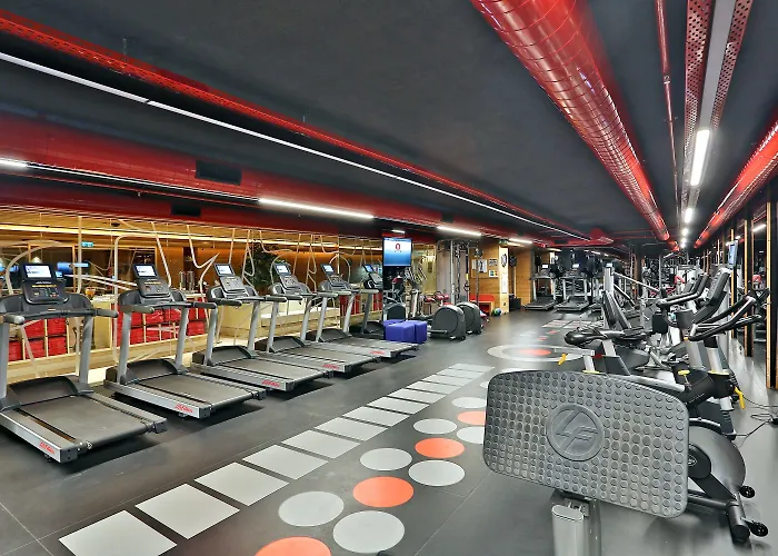 Dosso Dossi & Downtown Отель